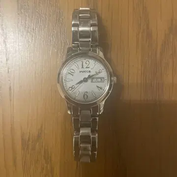 SEIKO 실버 아날로그 시계