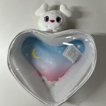 TWICE LOVELY'S 하트 모양 파우치