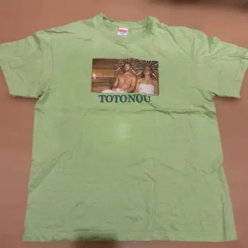 TOTONOU T셔츠 형광 그린 짙은 녹색