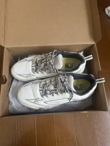 [ emmi x FILA ] OAKMONT V3