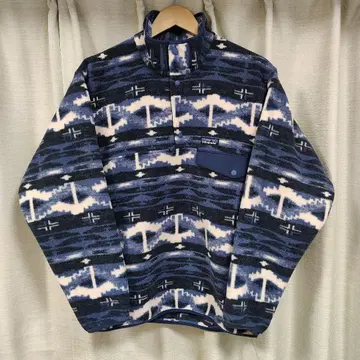 파타고니아 신틸라 스냅T 풀오버 S SKSB 네이비 25450