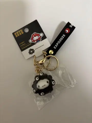 오사카 간사이 만박 산리오 x 블랙 미야쿠미야쿠 시나모롤 키링