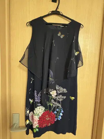 Desigual 나비 꽃무늬 원피스