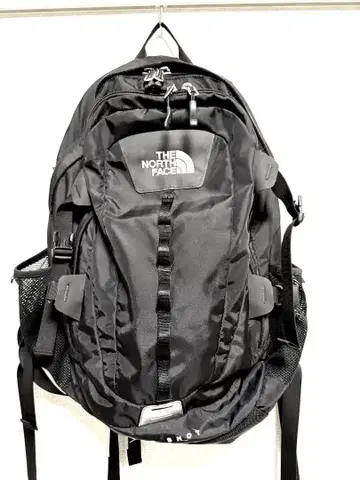 THE NORTH FACE 핫샷 27L 백팩 블랙