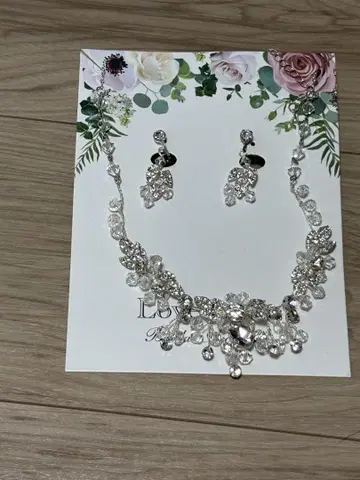 Love Tiara 러브 티아라 결혼식 목걸이 귀찌