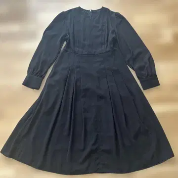 블랙 플레어 롱 원피스 긴팔