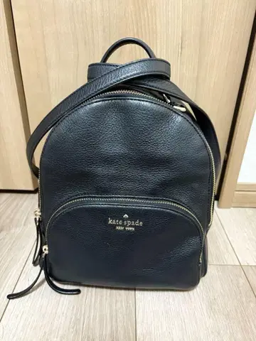 kate spade 블랙 가죽 백팩