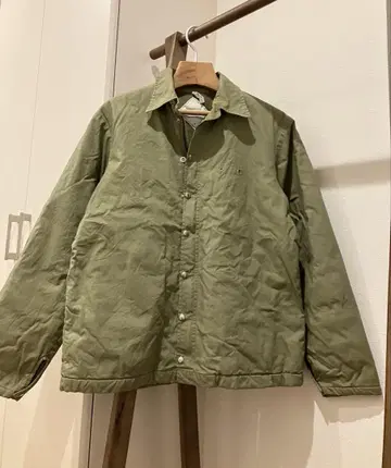 Necessary or Unnecessary 충전솜 밀리터리 자켓