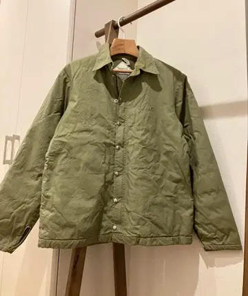 Necessary or Unnecessary 충전솜 밀리터리 자켓