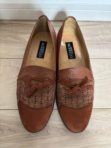 madras MODIELLO 모데로 브라운 태슬 로퍼