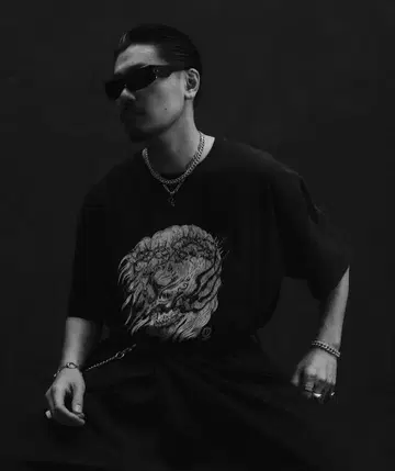Fade Wash L/S Tee (Skull Jesus)