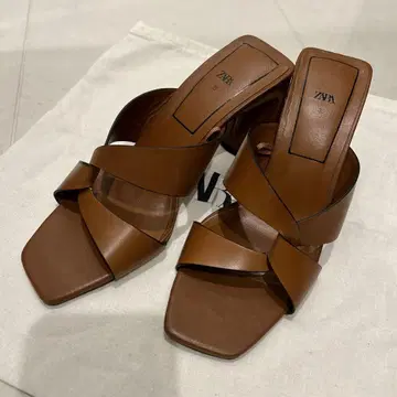 ZARA 브라운 힐 샌들 35 천연 가죽 리얼 가죽