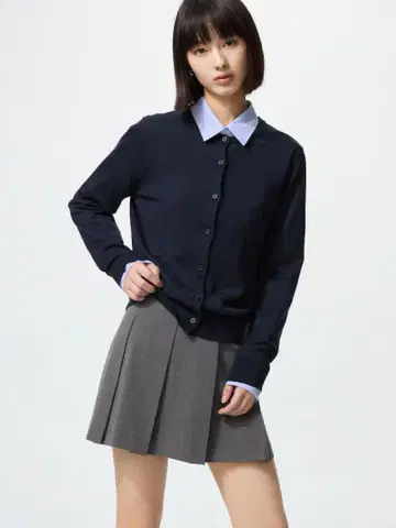 유니클로 플리츠 스코트 XS 그레이
