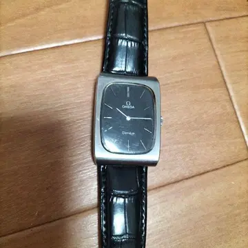 레어 빅 사이즈 OMEGA Geneve 스퀘어 수동 와인딩 시계 블랙