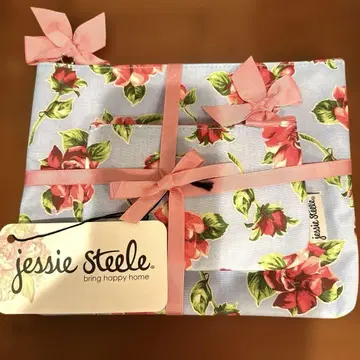 Jessie Steele 제이시 스틸 핑크 매그놀리아 파우치 기프트 사양
