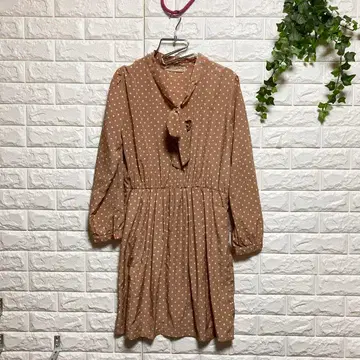 [애니팜] (L) 미니 원피스 도트 리본 벌룬 소매 ANY