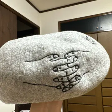 [ CA4lA ] 베레모 자수