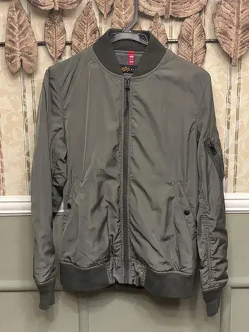 ALPHA INDUSTRIES MA-1 플라이트 자켓 M