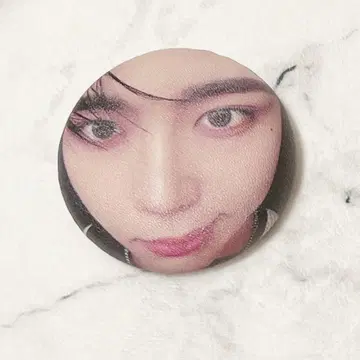 ZEROBASEONE 캔뱃지 건욱
