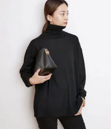 MILLENNIUM 터틀 풀오버 블랙
