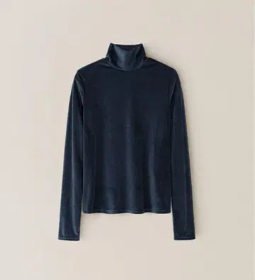 Velor Turtleneck Top ohotoro