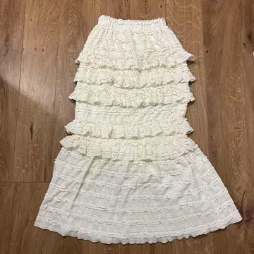아이보리 프릴 롱 스커트 F