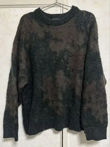 CLEL 클레일 모헤어 블렌드 샤기 디자인 니트 차콜 S 사이즈