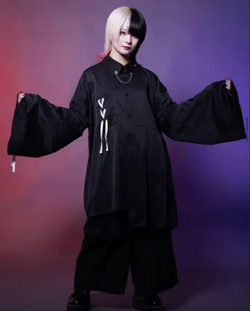 adanous 아타나주 음양 레이스업 셔츠/black