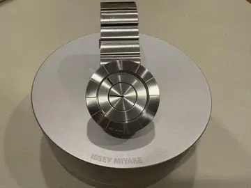 ISSEY MIYAKE 손목시계