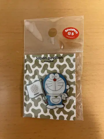 일본관 도라에몽 핀 배지