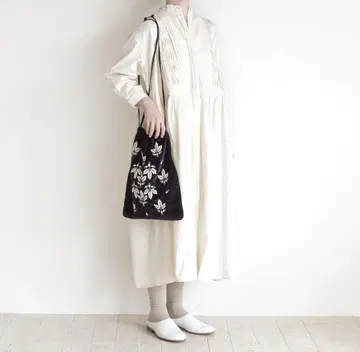 Khadi and Co acorn 벨벳 복조리 백