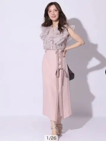 아푸와이저 리셰 배색 레이스업 스커트 핑크