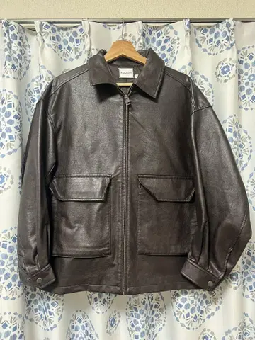 MOUSSY 다크 브라운 가죽 자켓