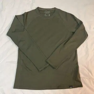 Patagonia Capilene Midweight M 사이즈