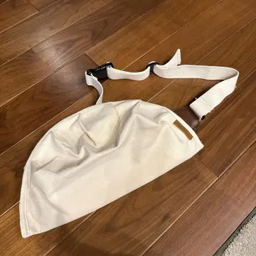 우쓰노미야 교자 숄더백 바디백
