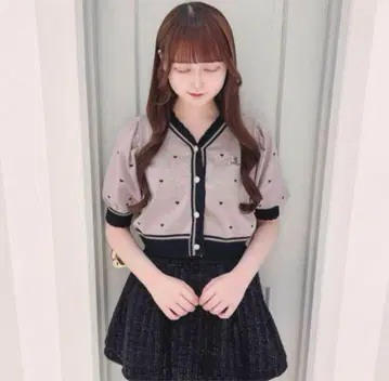 evelyn 에블린 하트라인 가디건 핑크