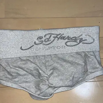 Ed Hardy 그레이 숏팬츠 맨투맨 에드하디 스크래퍼
