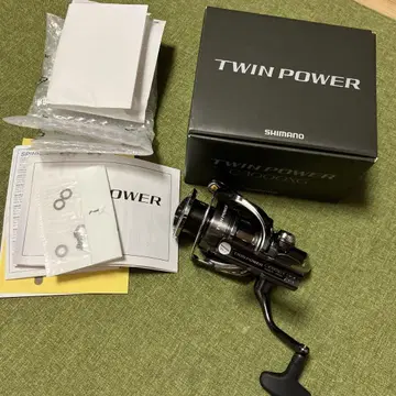 SHIMANO 24 파워 트윈 C3000xg