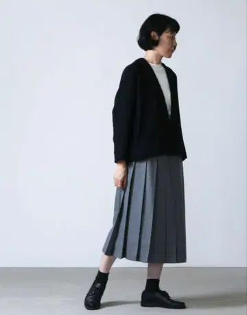 Charpentier de Vaisseau 울 플리츠 스커트