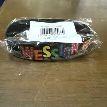 WEST. 러버 밴드 WESSION 페스티벌 굿즈
