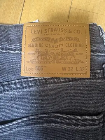 LEVI 505 스트레이트 데님 W32 L32