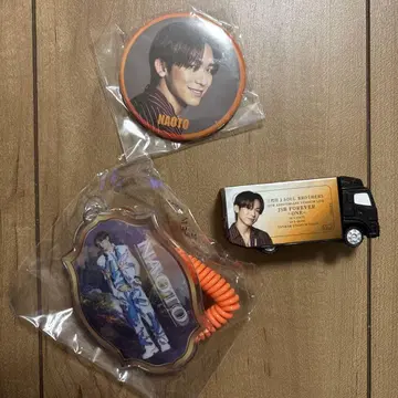 naoto 캔뱃지 코일 체인 키링 가챠