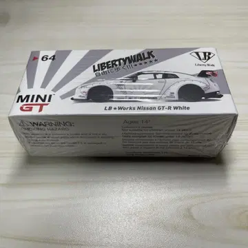 MINI GT LB Works Nissan GT-R 화이트