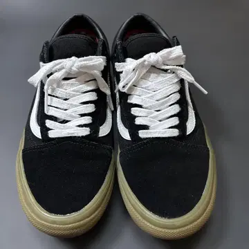Vans 블랙/화이트 스니커즈