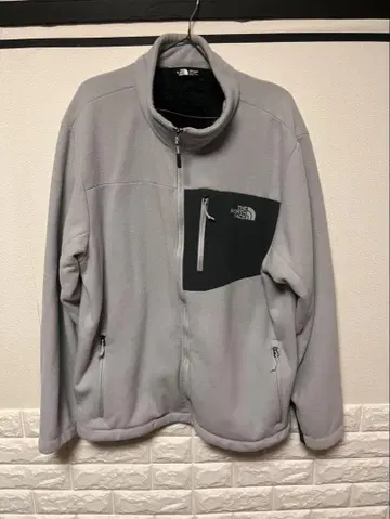 The North Face 플리스 자켓 그레이