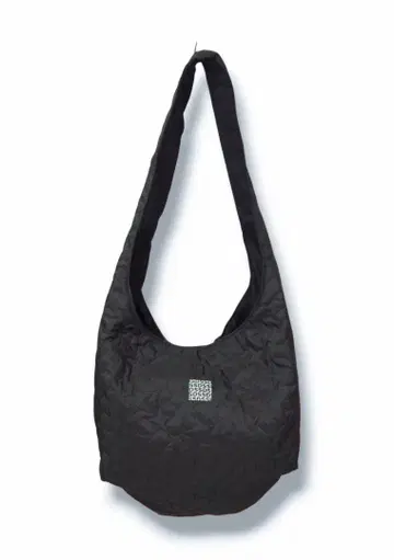 SSD 별 퀼팅 원 숄더백: 블랙