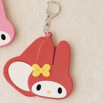 로리즈팜 x 마이멜로디 거울 키 참 택 포함 미사용 새상품