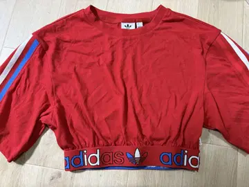 adidas 빨간색 크롭 T셔츠 XS