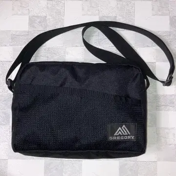그레고리 숄더백