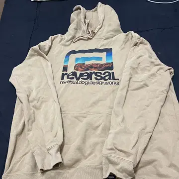 reversal 베이지 후드 부착 후드티